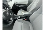 $22921 : Toyota Corolla 2022 SE 4dr S thumbnail