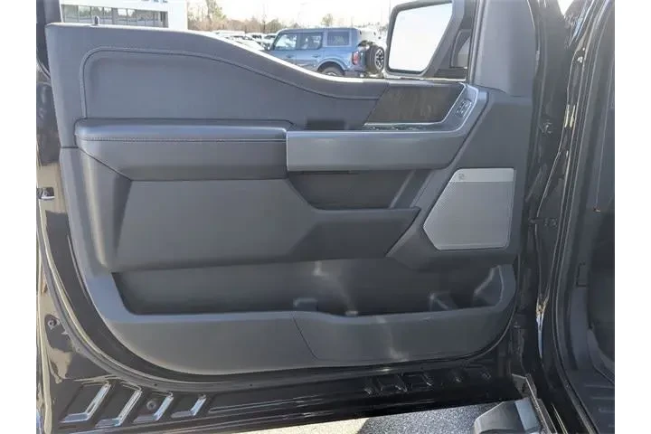 $39992 : Ford F-150 2021 4x4 Lariat 4 image 9