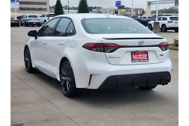 $26199 : Toyota Corolla 2025 XSE 4dr image 7