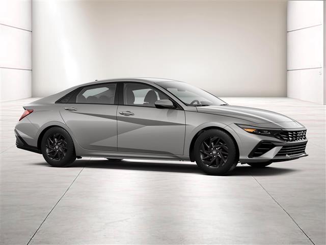 $28010 : New 2024 Hyundai ELANTRA HYBR image 10