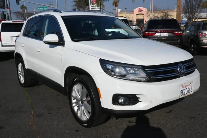 $8998 : 2016 Tiguan 2.0T SE image 3