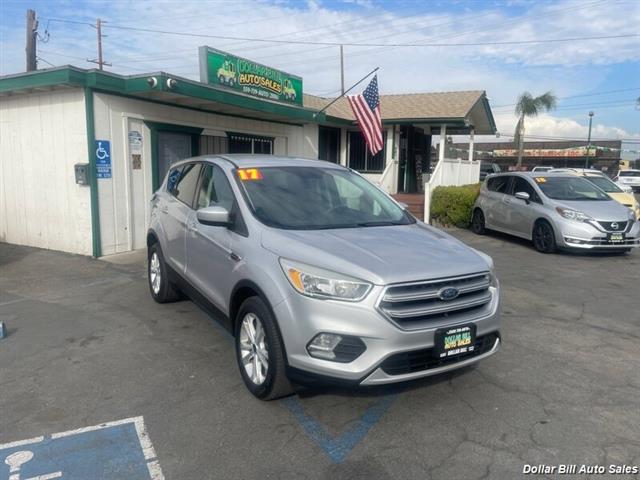 $10995 : 2017 Escape SE SUV image 1