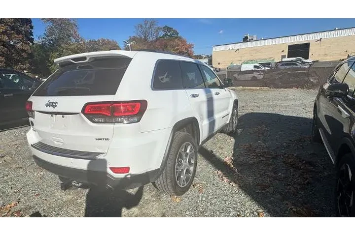 $21500 : Jeep Grand Cherokee 2020 4x4 image 6