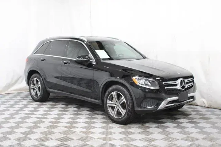 $18976 : Mercedes-Benz GLC 2019 GLC 3 image 1
