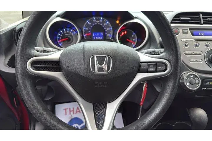 $9867 : Honda Fit 2012 Base 4dr Hatc image 9