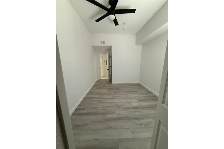 $1850 : 🏡 FOR RENT – Remodeled Condo image 3