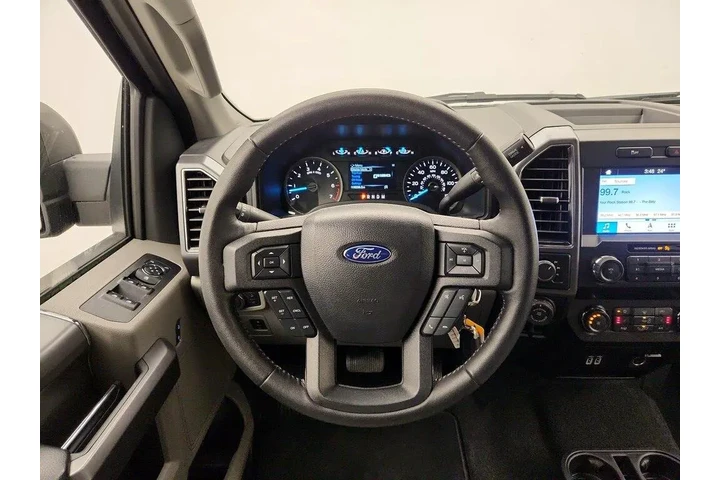 $37998 : Ford F-150 2019 4x4 XLT 4dr image 10