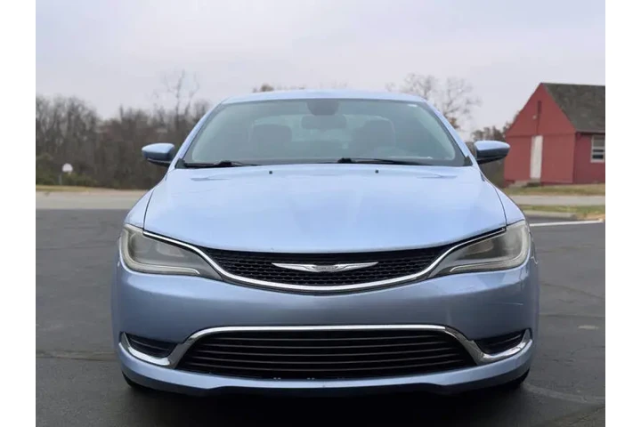 $6999 : 2015 200 Limited image 3