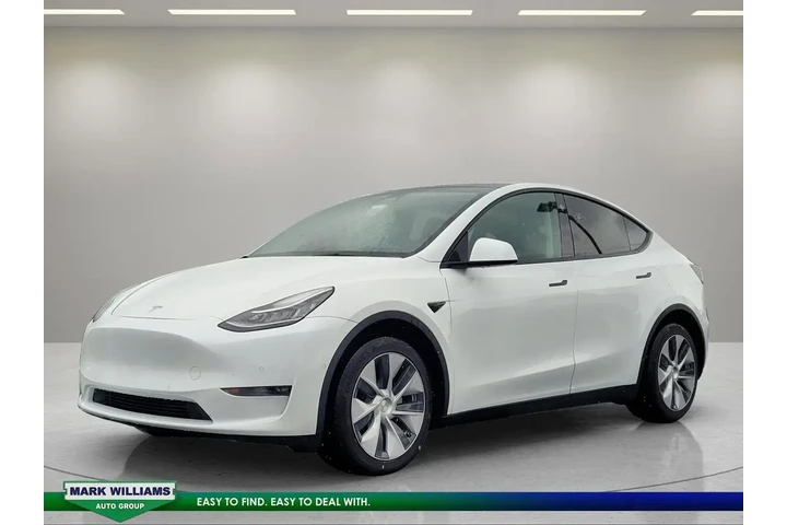 $31295 : Tesla Model Y 2022 AWD Long image 5
