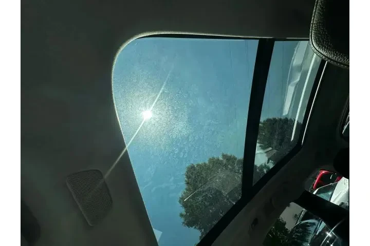 $18995 : 2019 XC60 image 3