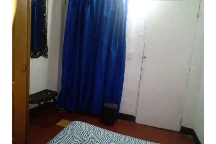 $550000 : Habitacion amoblada disponible image 4