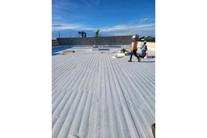 Zeus Roofing image 2
