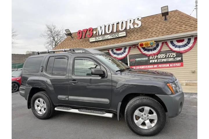 $7399 : 2012 Xterra S image 1
