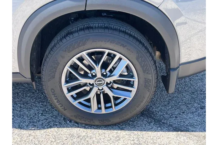 $24872 : Nissan Rogue 2025 AWD S 4dr image 5
