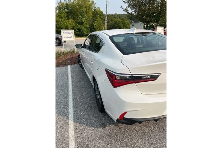 $22000 : Acura ILX 2022 4dr Sedan w/P image 3