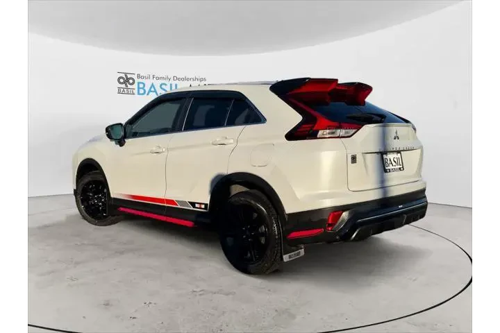 $21985 : Mitsubishi Eclipse Cross 202 image 3