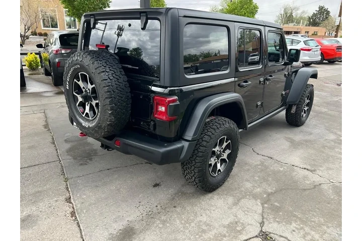 2020 Wrangler Unlimited Rubic image 5