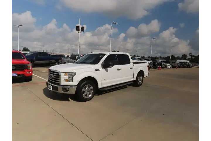 $23999 : Ford F-150 2016 4x2 XLT 4dr image 2