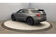 $34495 : Ford Explorer 2022 AWD Timbe thumbnail