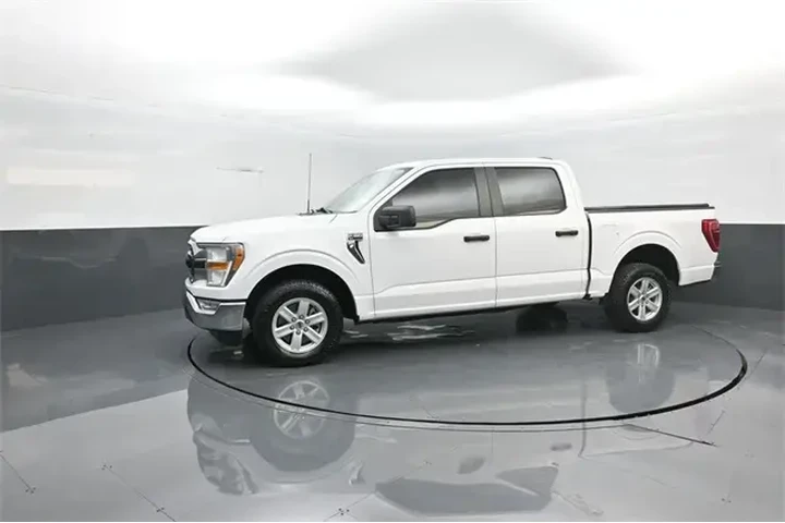 $24780 : Ford F-150 2022 4x2 XLT 4dr image 4