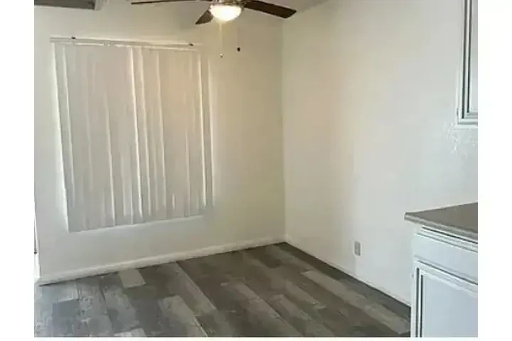 FALLBROOK APARTAMENTO image 2