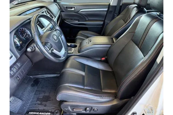 $29999 : Toyota Highlander 2019 AWD X image 5