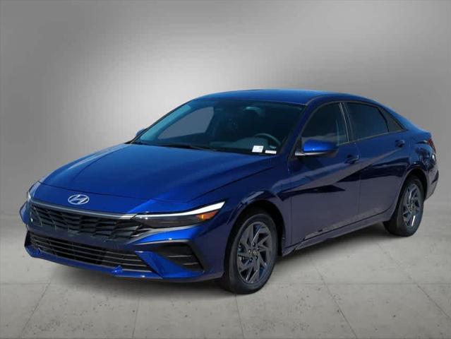 $26385 : New 2024 Hyundai ELANTRA HYBR image 9