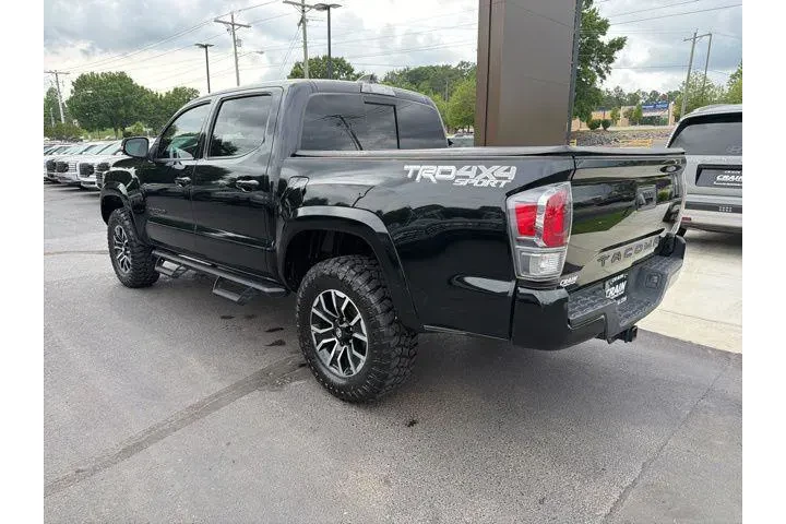 $38918 : Toyota Tacoma 2021 4x4 TRD S image 6