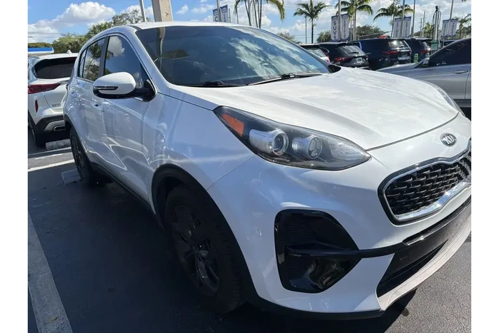 $13991 : Kia Sportage 2022 LX 4dr SUV image 3