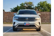 $22999 : Volkswagen Atlas 2022 V6 SE thumbnail