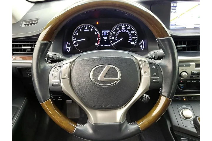 $15998 : Lexus ES 350 2014 4dr Sedan image 10