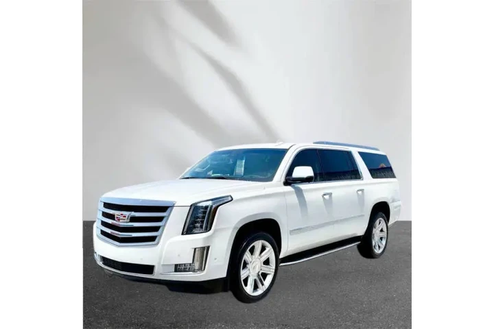 $29990 : 2018 Escalade ESV Luxury image 8