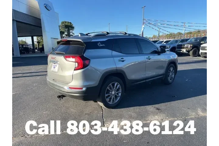 $21999 : GMC Terrain 2023 SLT 4dr SUV image 3
