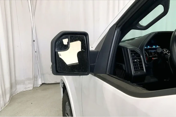 $28921 : Ford F-150 2018 4x2 XLT 4dr image 10