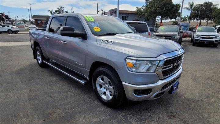 $17995 : 2019 RAM 1500 Big Horn image 3