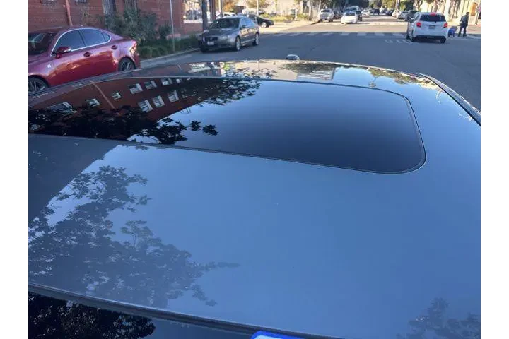 $16998 : Nissan Altima 2019 2.5 SR 4d image 9