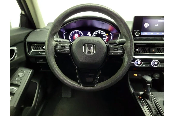 $21998 : Honda Civic 2022 LX 4dr Seda image 10