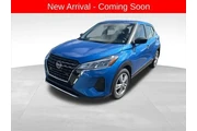 $19587 : Nissan Kicks Play 2025 S 4dr thumbnail