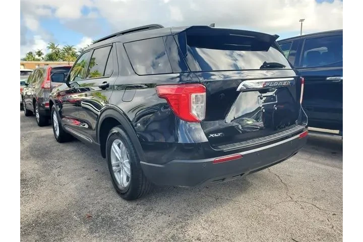$26990 : Ford Explorer 2023 XLT 4dr S image 4