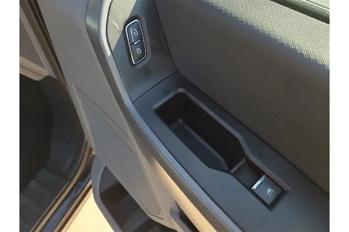 $32456 : Ford F-150 2021 4x4 XL 4dr S image 10