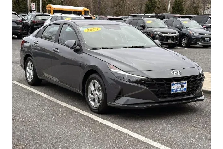 $17888 : Hyundai ELANTRA 2023 SE 4dr image 5