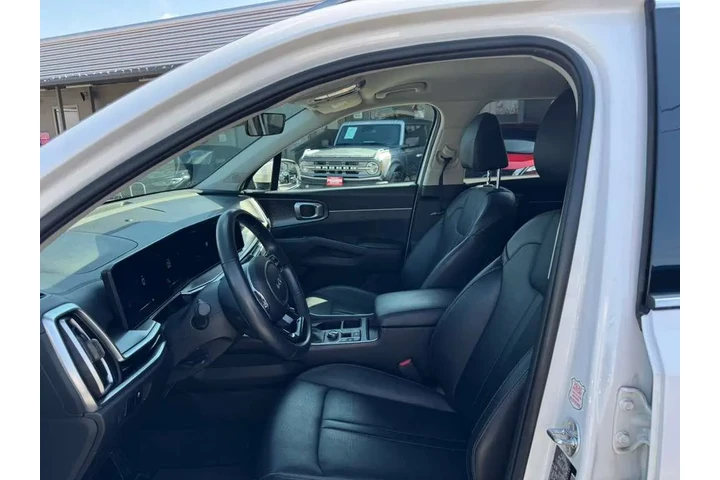 2024 Sorento S 2WD image 10