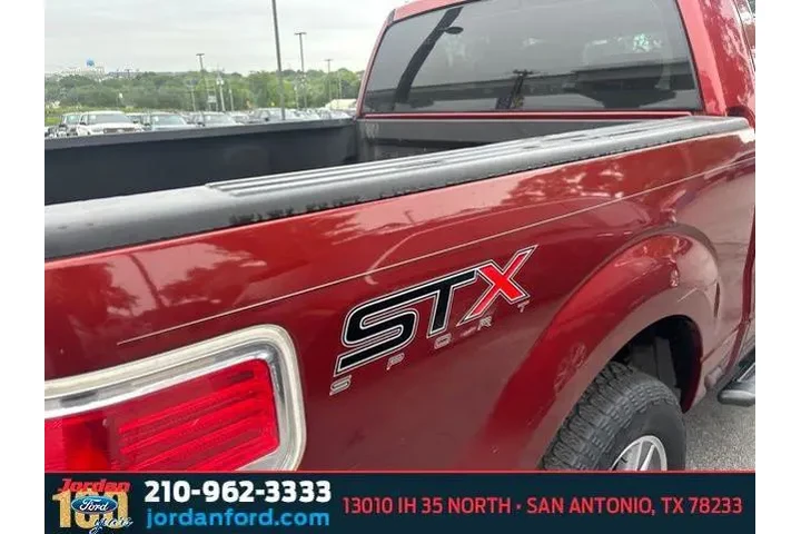$13988 : Ford F-150 2014 4x2 XL 4dr S image 9