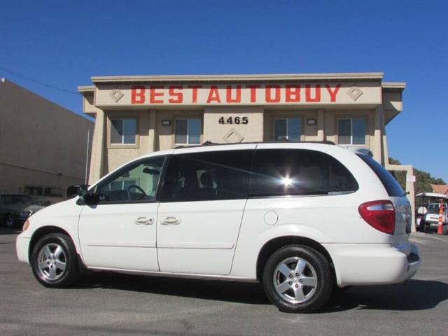 $5995 : 2005 Grand Caravan SXT image 5