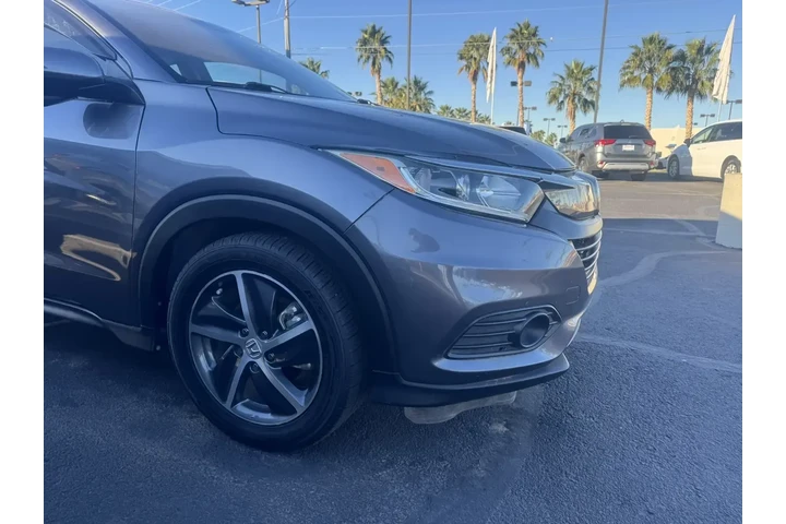 $19486 : Honda HR-V 2021 EX 4dr Cross image 3