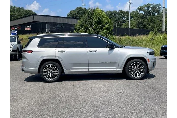 $45999 : Jeep Grand Cherokee L 2021 4 image 7