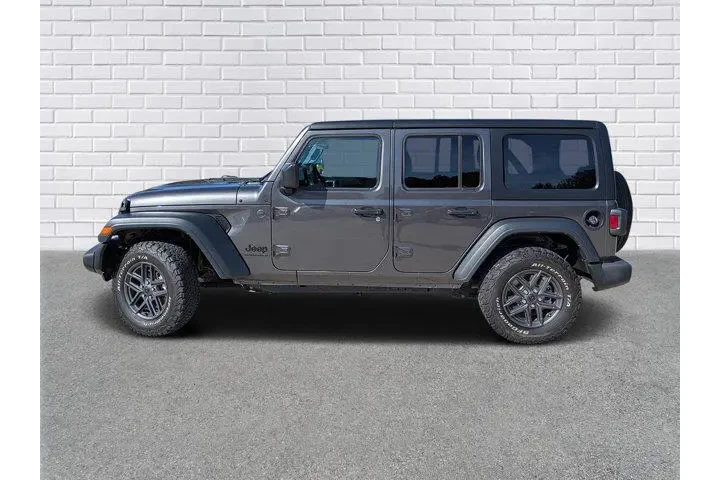 $26990 : Jeep Wrangler 2024 4x4 Sport image 2