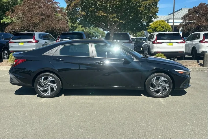 $21990 : Hyundai ELANTRA 2025 SEL Spo image 3