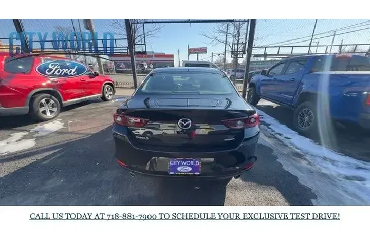 $21802 : Mazda Mazda3 Sedan 2025 2.5 image 4
