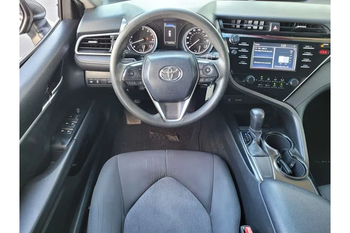 $15795 : 2018 Camry LE image 10